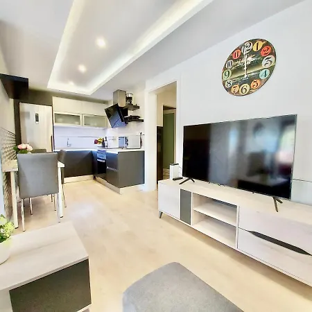 Apartment Bollullo Paradise