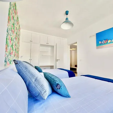 Apartment Bollullo Paradise *